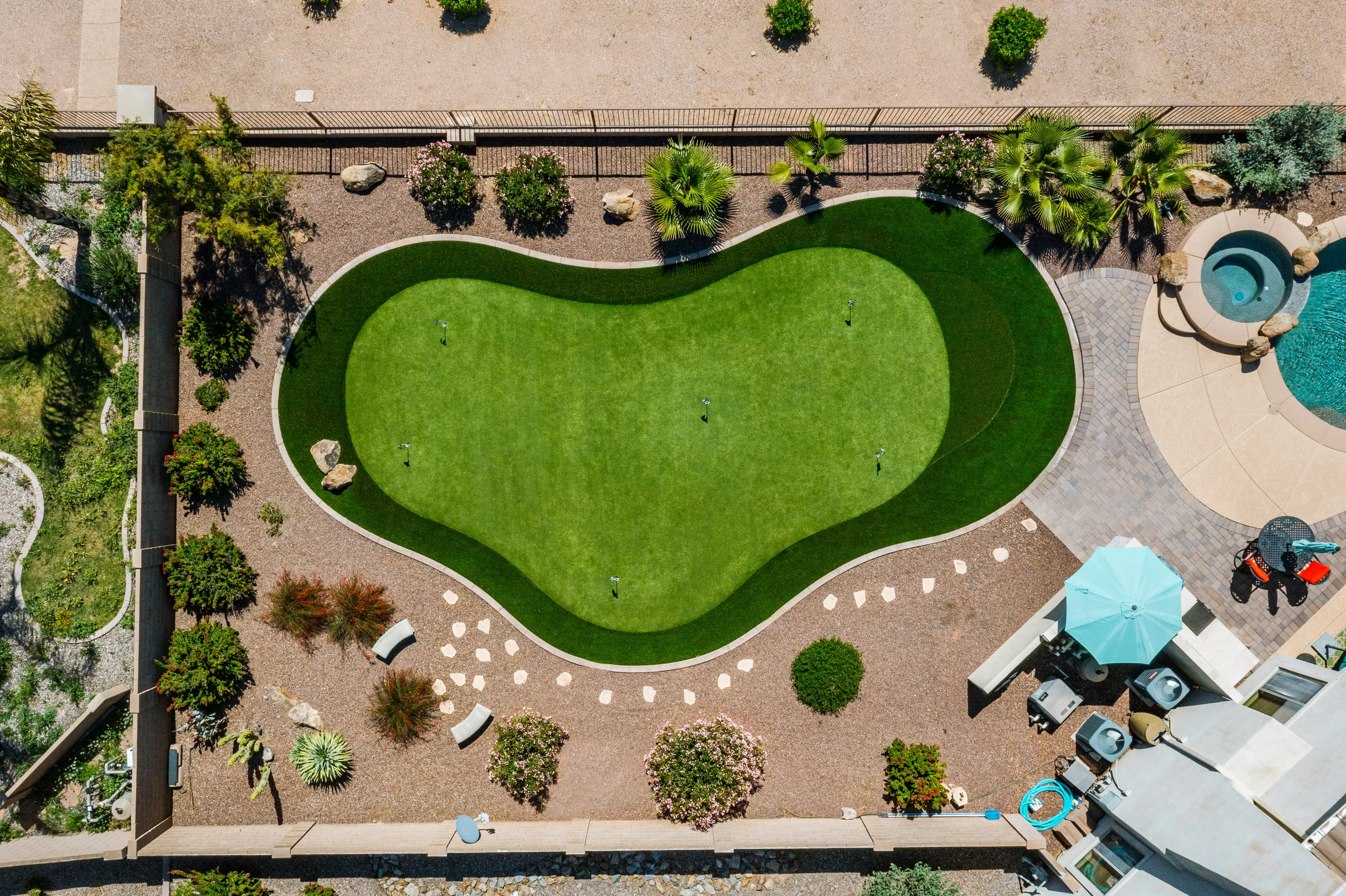 Synthetic Putting Green Design and Install
